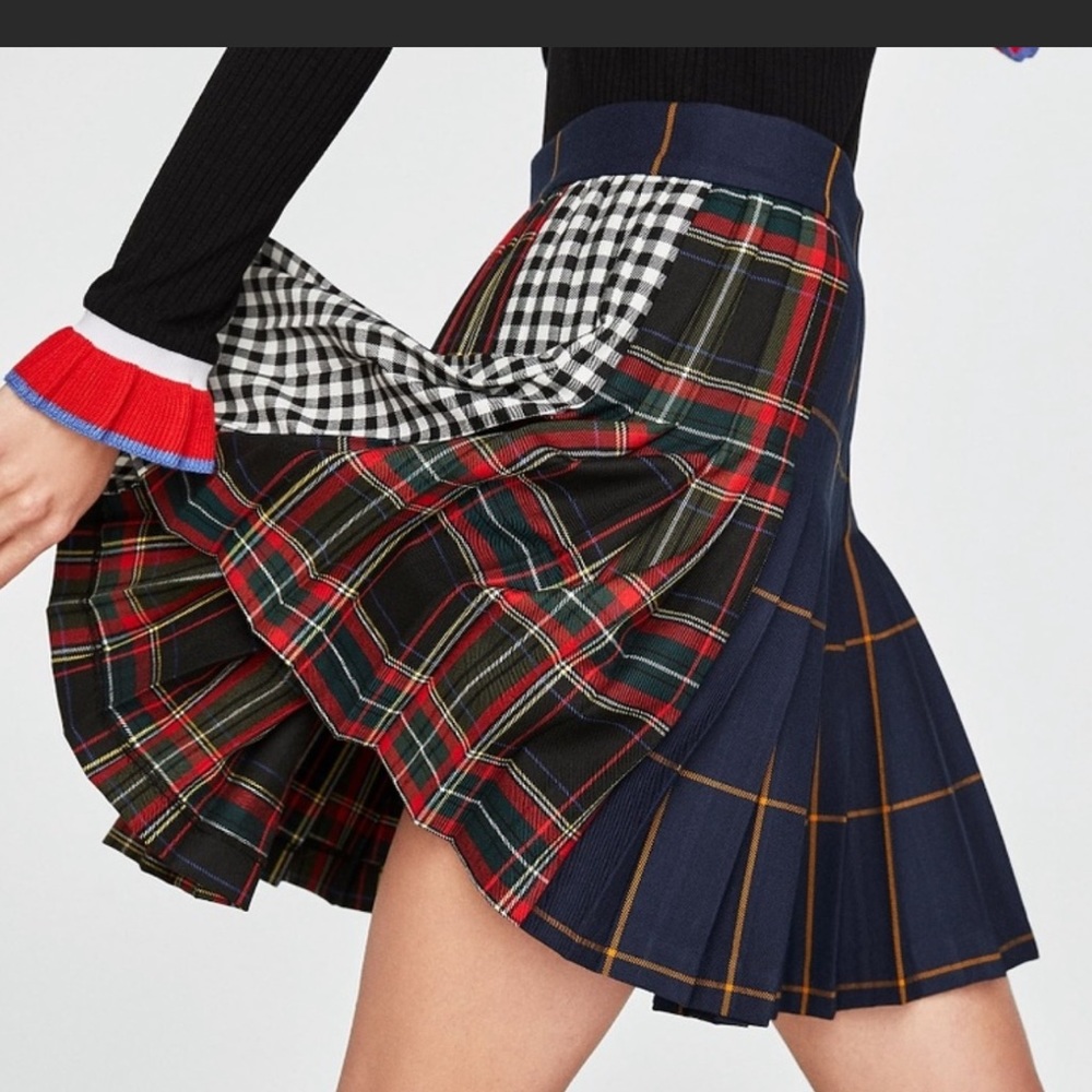 New Zara mini skirt size Small